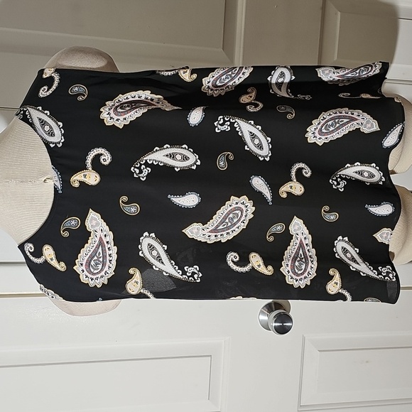 Paisley Print Navy Blue Sleeveless Top. By Loft. Large P. 2 little Bows In Back. - Picture 1 of 7